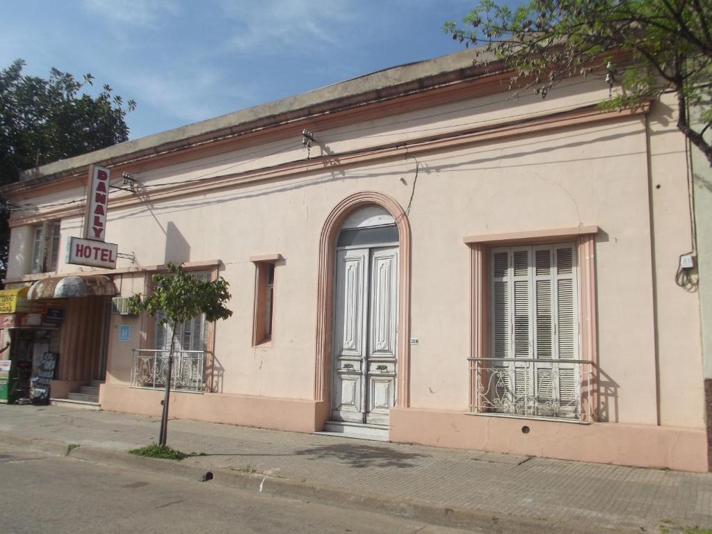Hotel Danaly سالتو المظهر الخارجي الصورة